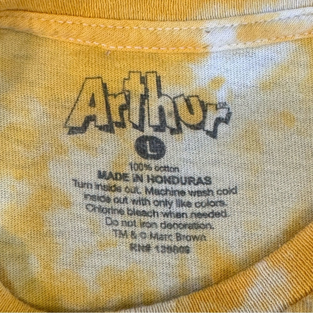 Arthur Hugs Not Drugs Size Large Vintage Retro tee - Picture 3 of 7